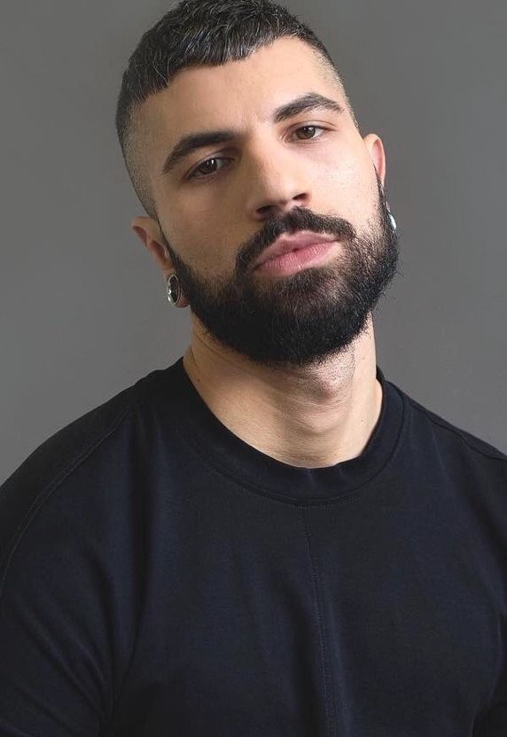 Diseño de Barba y Contorno — Para Ellos